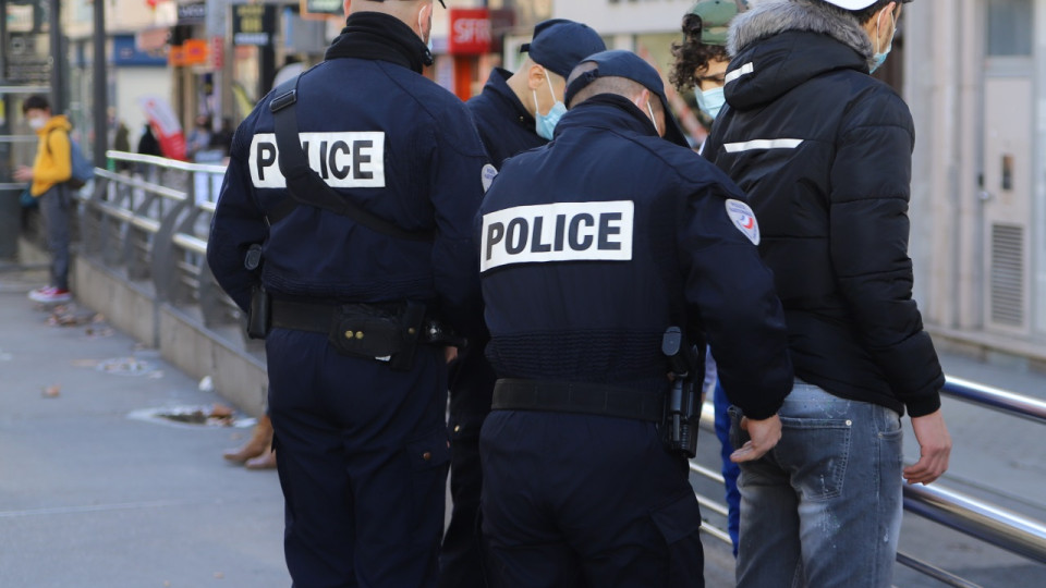 Coup de filet chez les vendeurs à la sauvette : trois interpellations à la Guillotière à Lyon