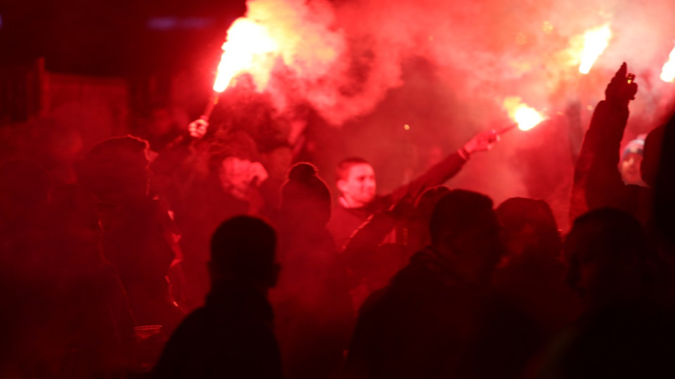 Utilisation de fumigènes avant OL-ASSE : des supporters lyonnais interpellés