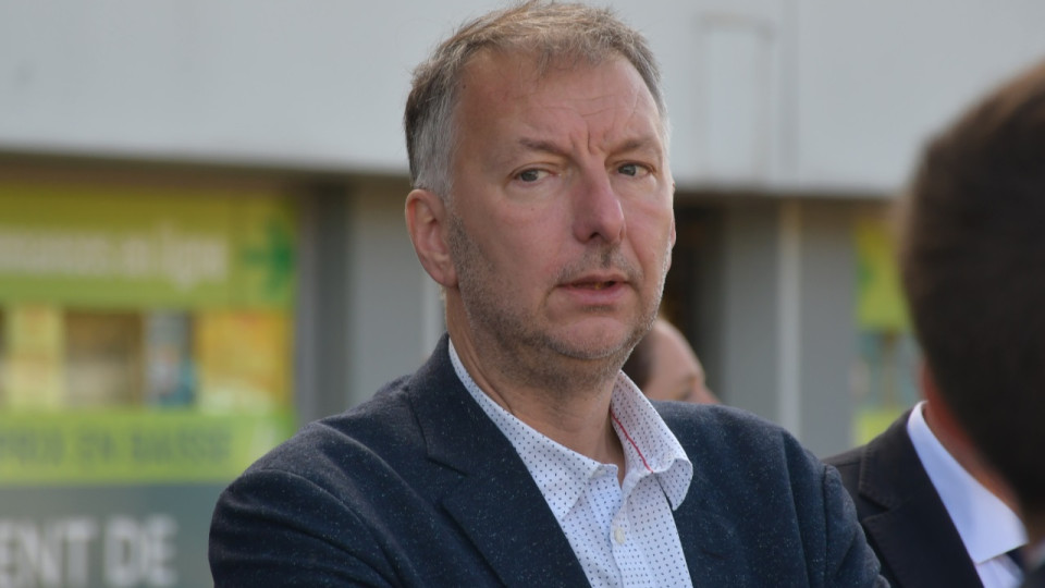 Bruno Bernard et la Métropole de Lyon furieux d'être autant concernés par les économies du gouvernement : "On fait le boulot"