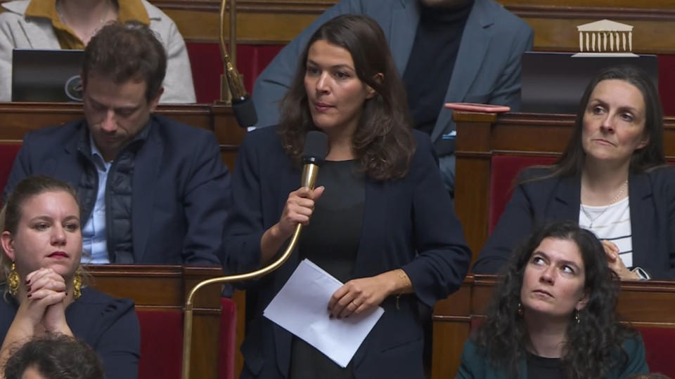 "Nous tisserons le linceul du vieux monde" : le Chant des Canuts repris à l'Assemblée par Anaïs Belouassa Cherifi