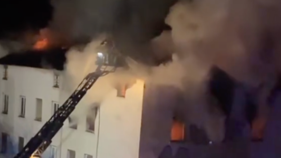 Près de Lyon : incendie dans un immeuble squatté, un corps retrouvé