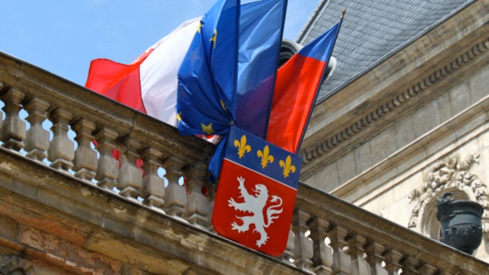 Incendie dans un squat à Caluire : responsabilités partagées après le drame