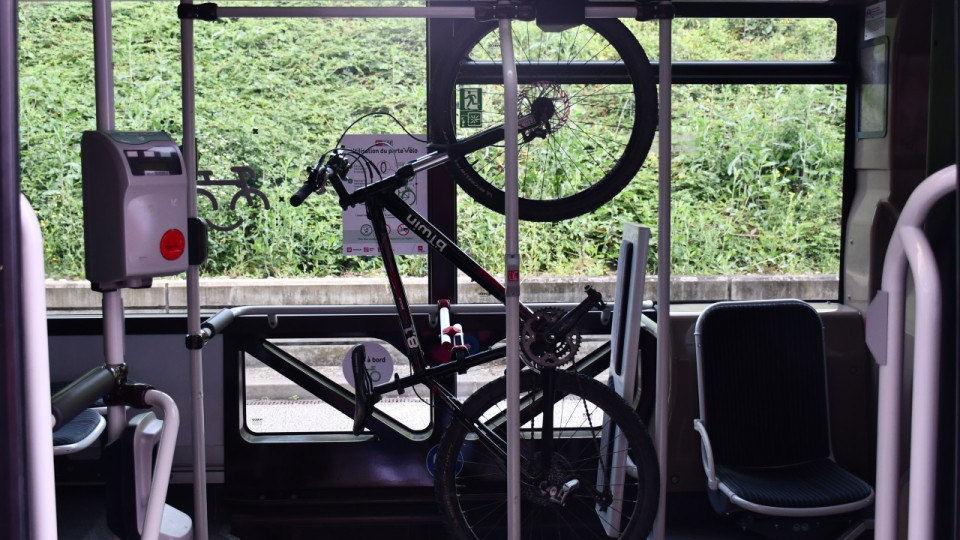 TCL : la Ville à Vélo réclame des abonnements pour "les usagers multimodaux"