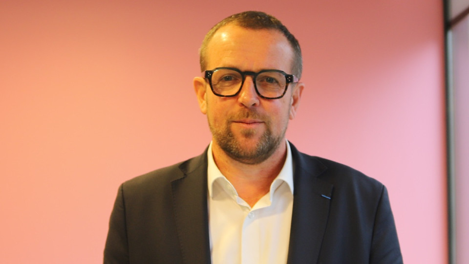 Cédric Van Styvendael : "Il faut qu'on arrête de faire de la politique autour de l'humeur de Jean-Luc Mélenchon"