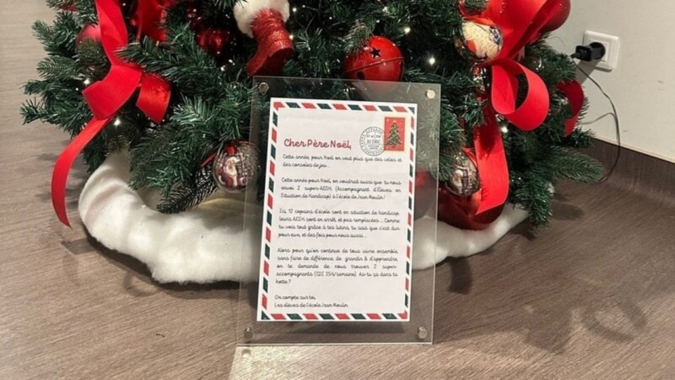 Près de Lyon : des élèves écrivent au Père-Noël pour demander une AESH