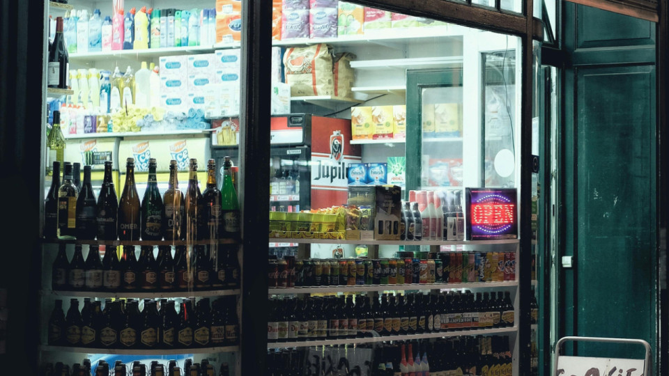 Alcool et artifices interdits, la préfecture du Rhône serre la vis pour le Nouvel An