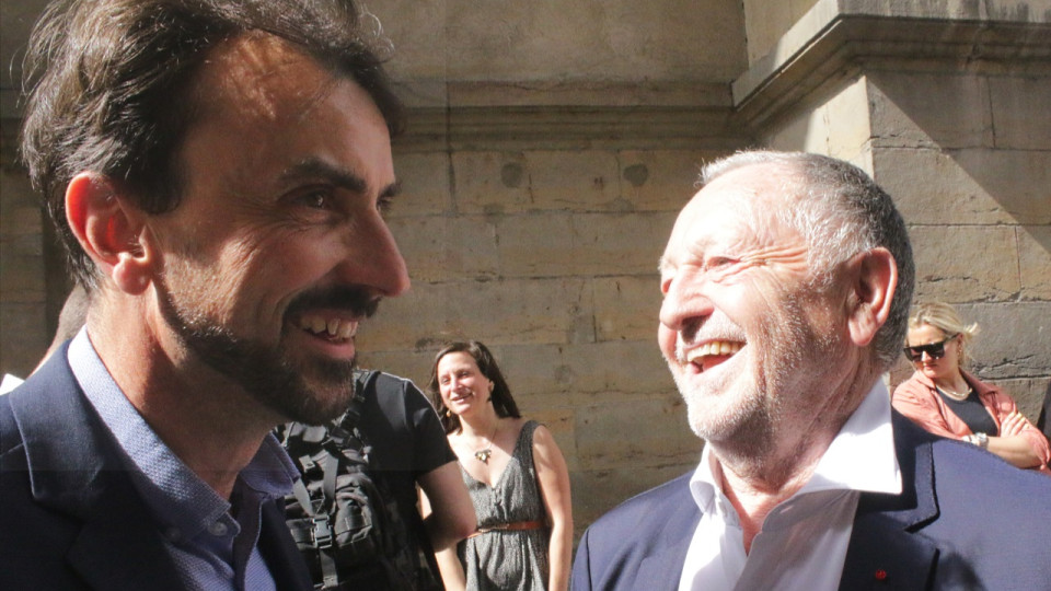 "Les Lyonnais sont malheureux" : Jean-Michel Aulas tacle encore Grégory Doucet, mais ne sera pas candidat en 2026