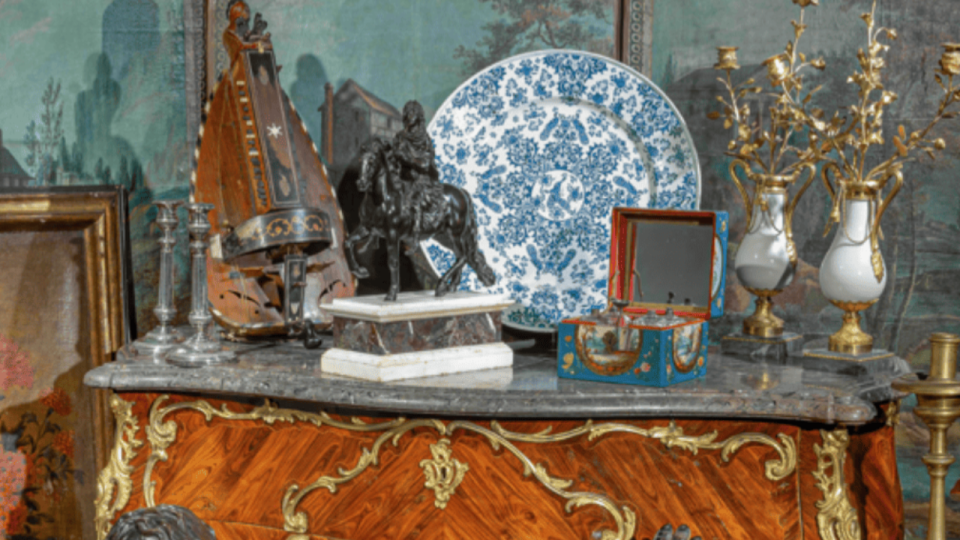 Sculptures, tableaux et armes historiques : vente de la collection d'une famille d'antiquaires lyonnais