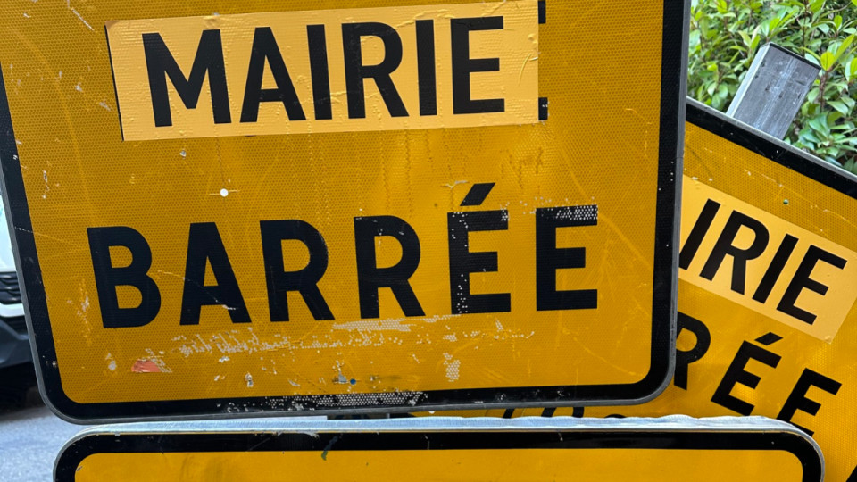 Sondage citoyen  du collectif des Défenseurs de Lyon : les résultats montrent un "mépris total du maire de Lyon"