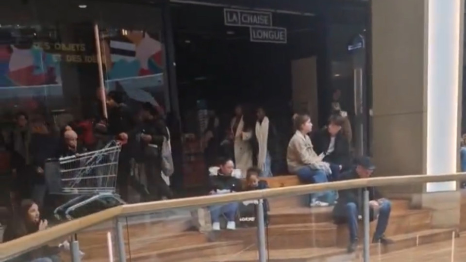 Panne d’électricité à la Part-Dieu : des magasins plongés dans le noir