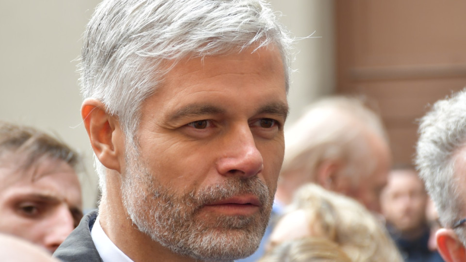Frais de bouche de Laurent Wauquiez : "Pourquoi refuser d’en apporter la preuve ?", l’opposition saisit la justice