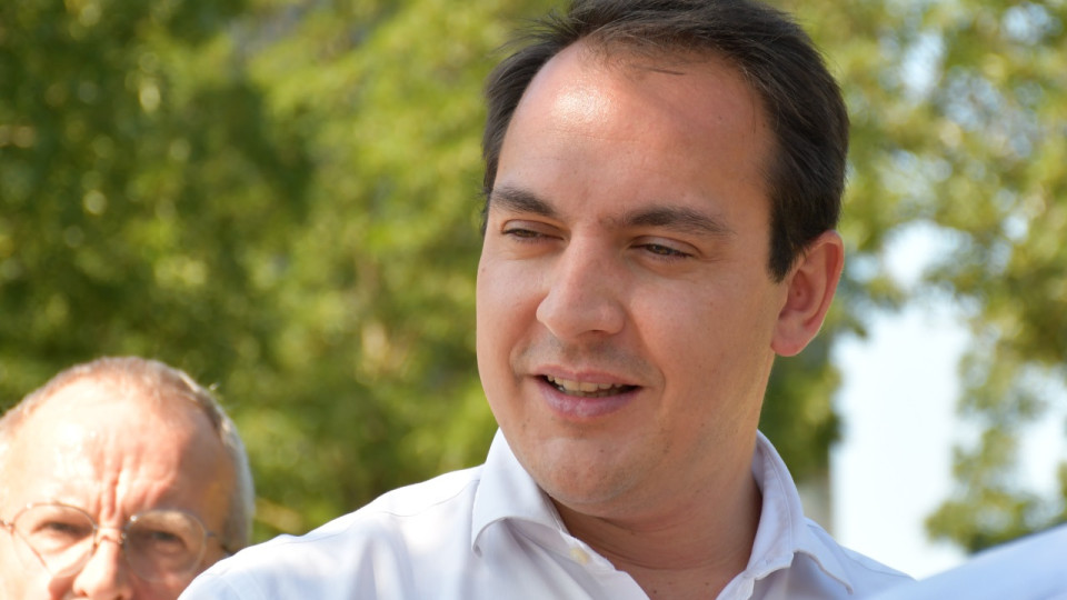 Municipales à Lyon : plusieurs élus appellent à une candidature immédiate de Pierre Oliver