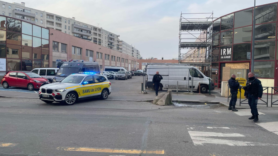 Fusillade à Villeurbanne : un homme blessé par balle lors d'un contrôle technique ?