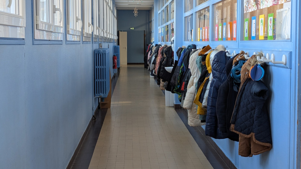 Villeurbanne : un ATSEM soupçonné d'agressions sexuelles envoyé dans une école par la mairie