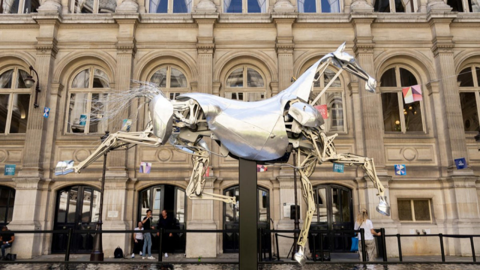 Zeus, le cheval métallique de la cérémonie d'ouverture des JO de Paris 2024, bientôt exposé à Lyon : découvrez quand