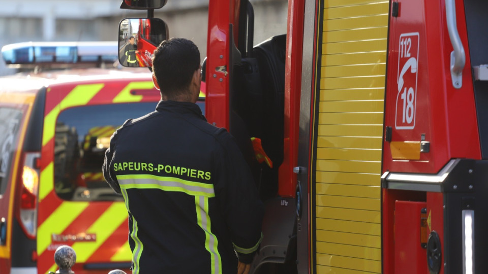 Privé de feux tricolores, un carrefour tourne au chaos à Villefranche-sur-Saône