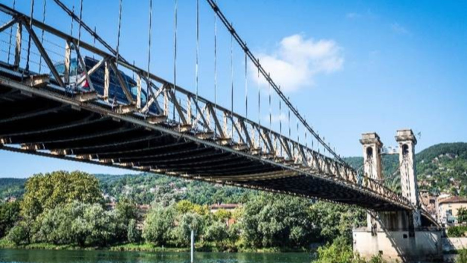 Près de Lyon : le pont de Couzon va fermer, des investigations menées