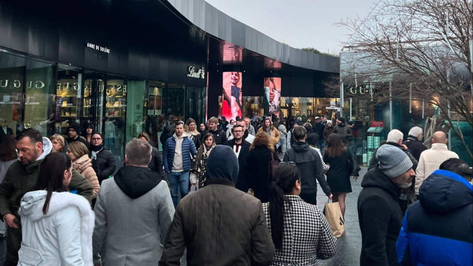 Ouverture de The Village les dimanches : c’est non pour la préfecture