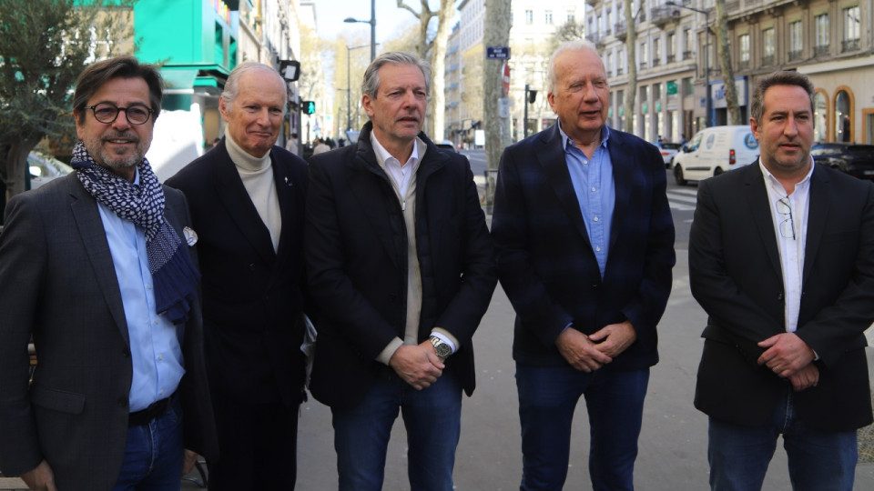 "Il s’est auto-désigné" pour les municipales à Lyon : Pascal Blache torpille Pierre Oliver