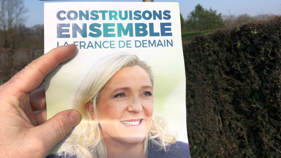 "La dictature des juges" : une distribution de tracts du RN près de Lyon signalée au procureur