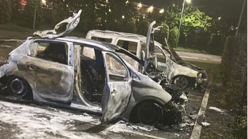 Tirs d'arme à feu, voitures incendiées : les deux prisons du Rhône à nouveau attaquées, des renforts débloqués par la préfecture