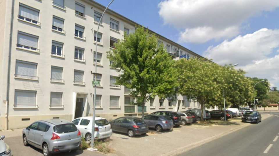 Près de Lyon : une petite fille dans un état grave après une chute du 4e étage