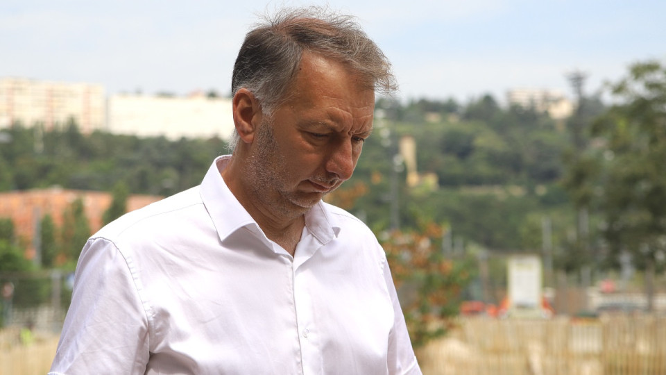 "Bruno Bernard, on va squatter chez toi" : le domicile du président de la Métropole de Lyon tagué, son adresse bientôt révélée ?