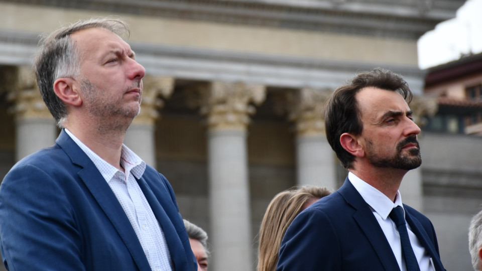 Domicile de Bruno Bernard tagué : gauche et droite soutiennent le président de la Métropole de Lyon