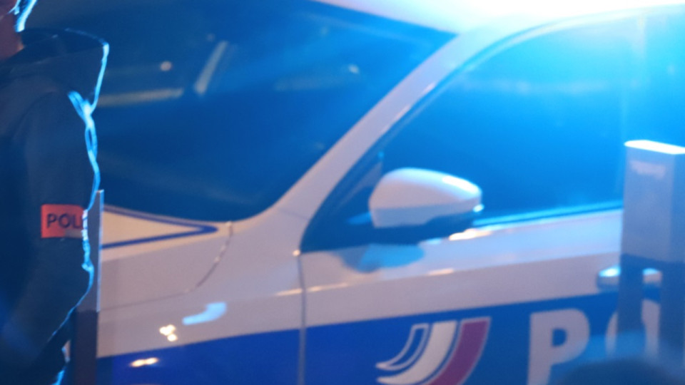 Agression sexuelle en pleine rue près de Lyon : la victime réussit à fuir, un homme en garde à vue