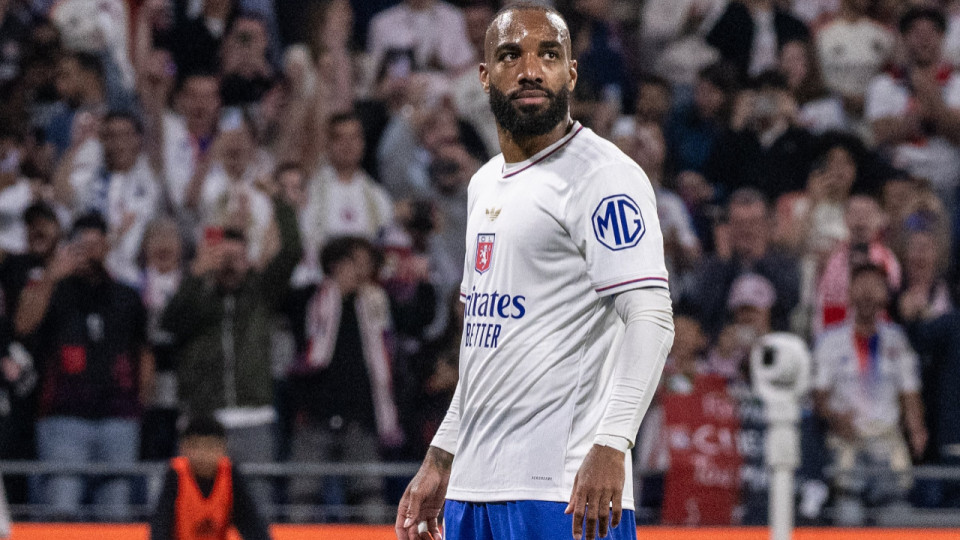 OL-Angers : la l&eacute;gende Alexandre Lacazette part sur une bonne note
