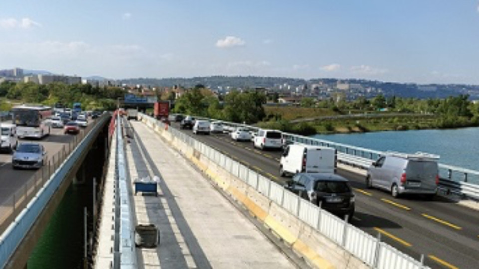 Travaux sur l’A7 près de Lyon : les viaducs de Pierre-Bénite fermés pour le pont de l’Ascension