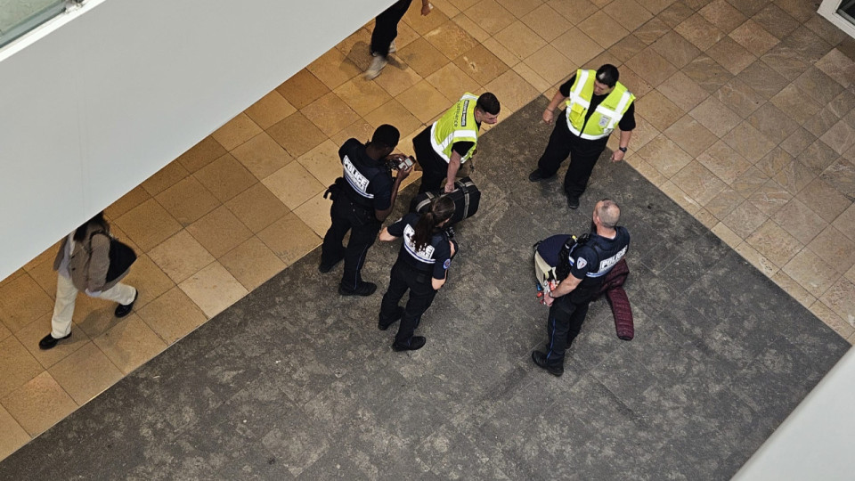 Lyon : que comptait faire cet homme avec sa valise à Confluence ? La sécurité intervient en urgence