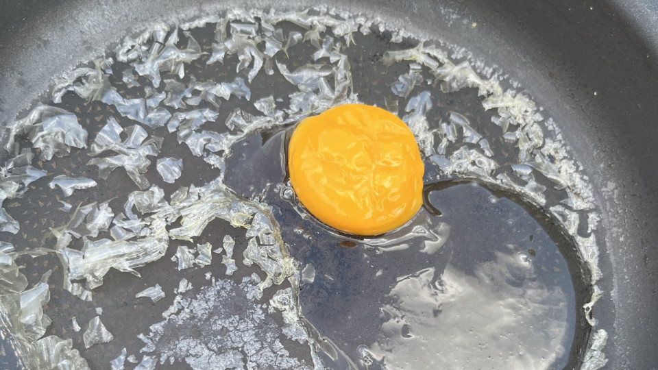 Canicule à Lyon : peut-on vraiment cuire un œuf au soleil ?