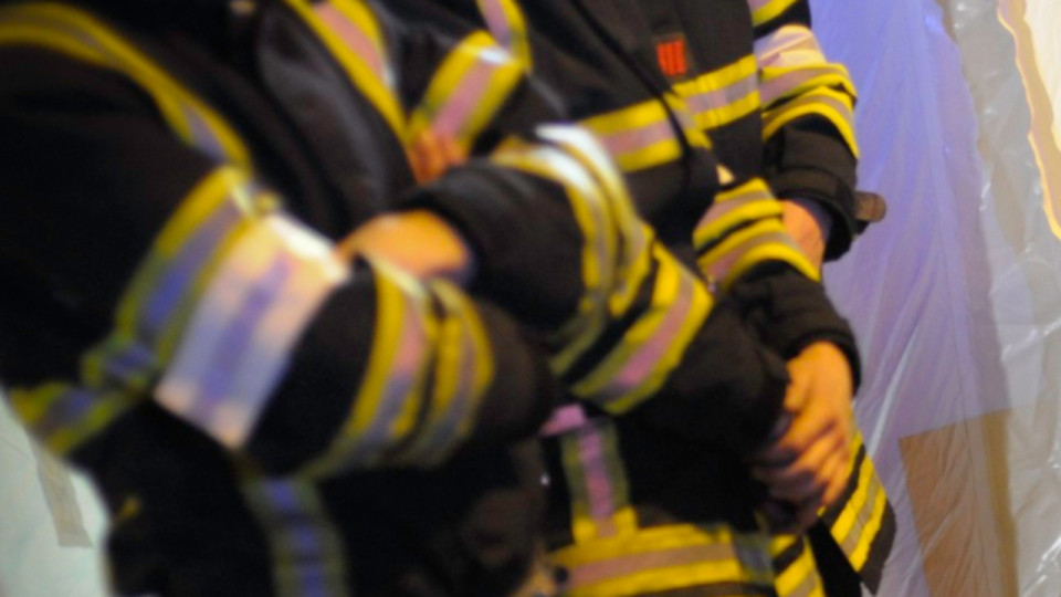 Près de Lyon : il provoque un accident de la route puis mord les pompiers qui lui viennent en aide