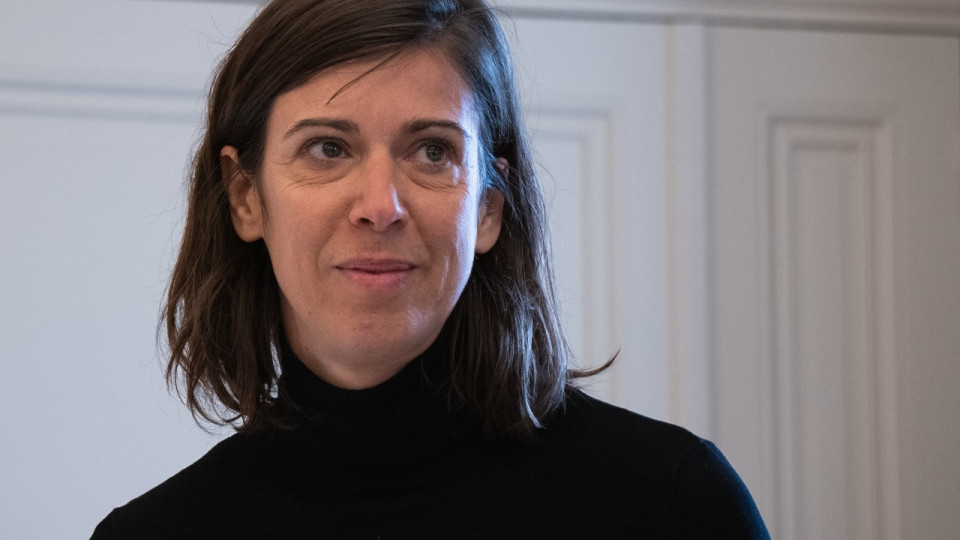 Budget 2026 : une "gifle austéritaire" de la part de François Bayrou selon la députée Sandrine Runel