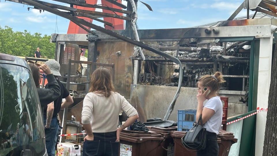 Lyon : cette célèbre buvette rouvre enfin après un incendie dévastateur