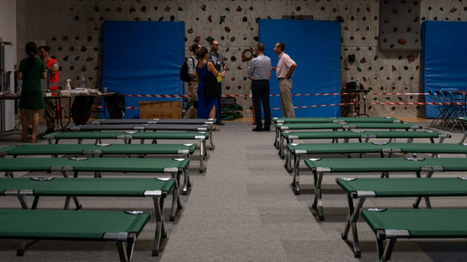 Canicule à Lyon : le gymnase Enghien réquisitionné encore une semaine pour les SDF