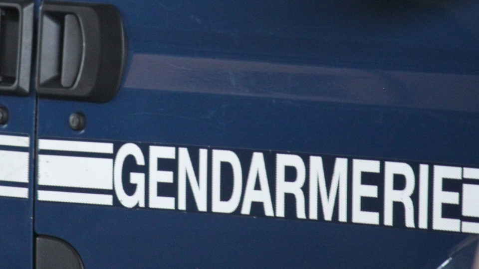 En fuite sous alcool et stupéfiants, il percute les gendarmes à Saint-Genis-Laval