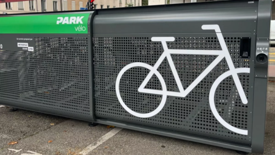 Box à vélos sécurisés  à Lyon : un an après, la moitié des places restent inoccupées
