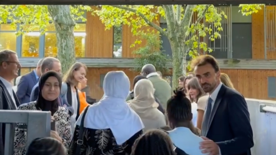 "France ou Alger ?" : pluie de commentaires haineux sous la vidéo de rentrée du maire de Lyon