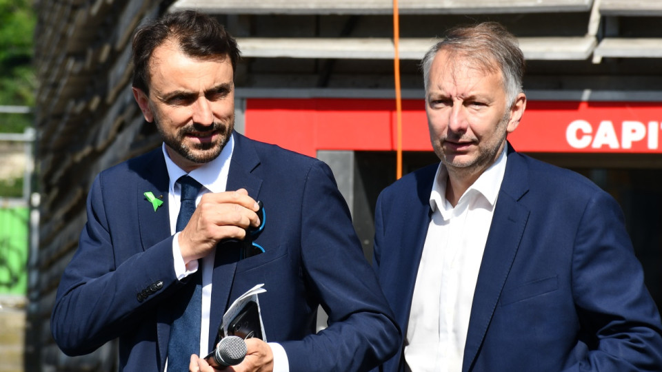 Dégradations à Lyon le 10 septembre : Grégory Doucet et Bruno Bernard, des "pompiers pyromanes" selon la droite