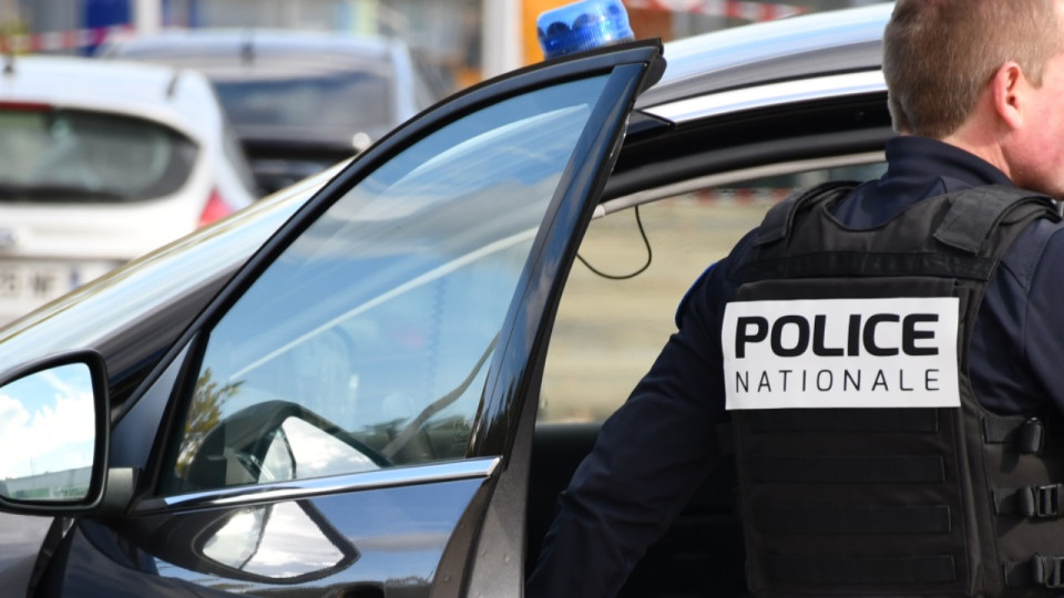 Tirs à Villeurbanne : une porte d’appartement du Tonkin criblée de balles