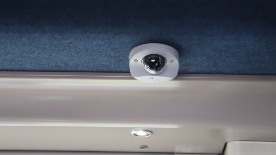 Près de Lyon : il nie les faits mais frappe son ex-compagne sous une caméra de vidéosurveillance