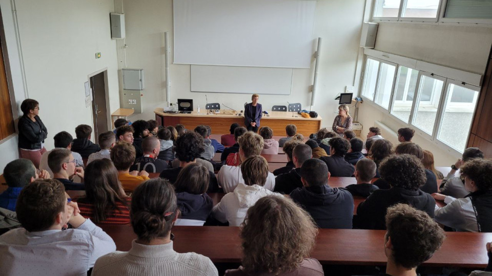 Lyon : une convention inédite pour renforcer l’éducation à la citoyenneté des jeunes signée à la Nuit du droit