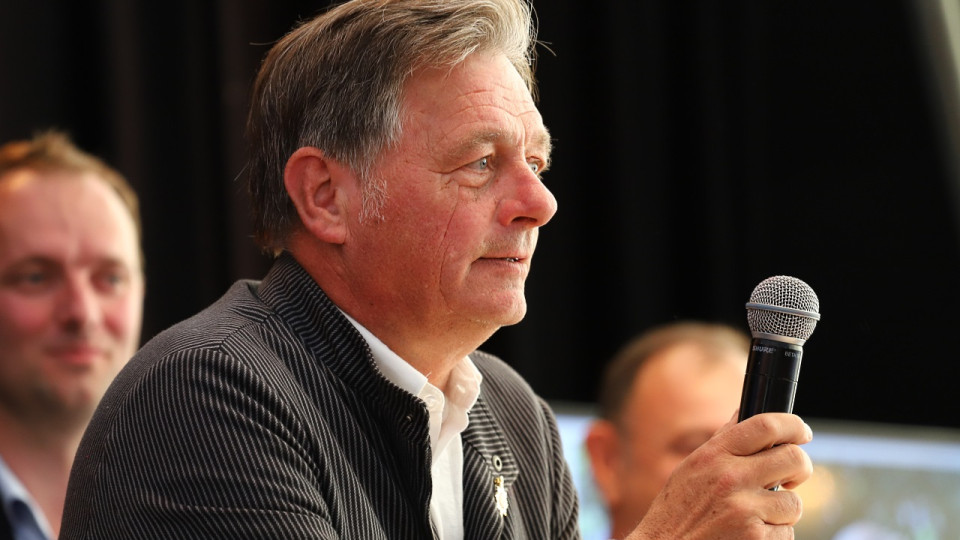 "Le retour d’un régime parlementaire" : le député du Rhône Cyrille Isaac-Sibille salue la décision de Sébastien Lecornu de renoncer au 49.3