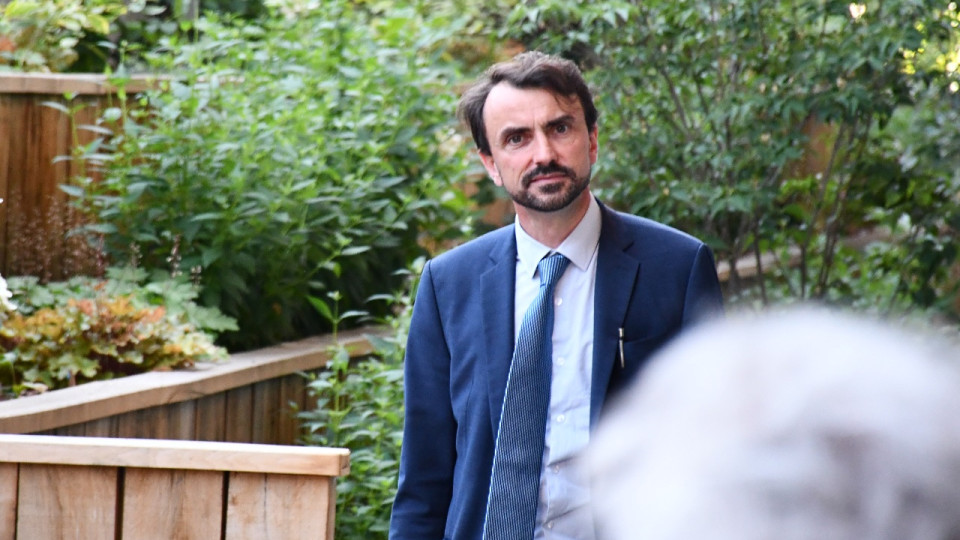 Municipales 2026 à Lyon : après le sondage, les partenaires des écologistes prêts à abandonner Grégory Doucet ?