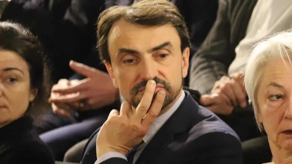 "Un doigt d'honneur, un bon gros fuck" : les restaurateurs furieux contre Grégory Doucet à cause de la Fête des Lumières