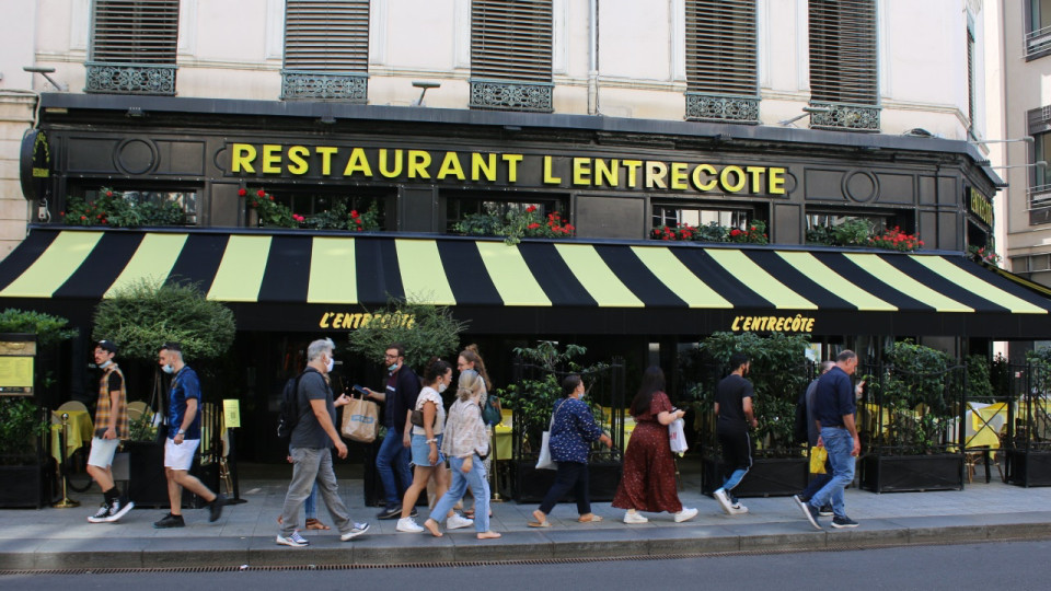 Lyon : le restaurant L’Entrecôte condamné pour usage abusif du label  "fait maison"