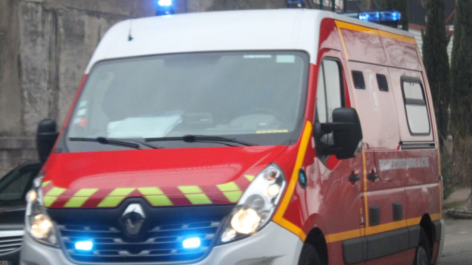 Saint-Priest : une fillette de 6 ans à trottinette renversée par une voiture