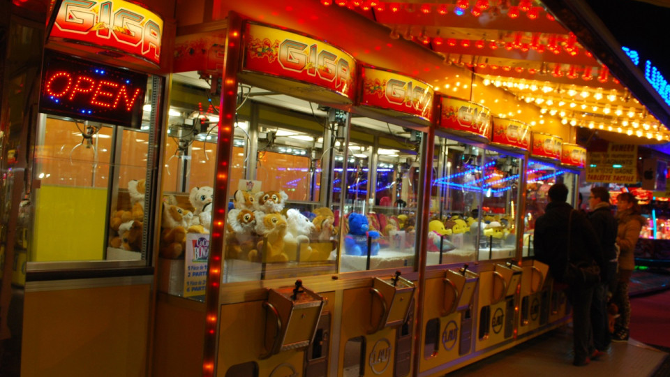 La vogue maintenue à Confluence : les forains lèvent la menace de blocage à Lyon